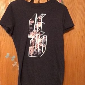 aeropostale t shirt